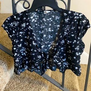 Small Garage tie front frilly crop top.